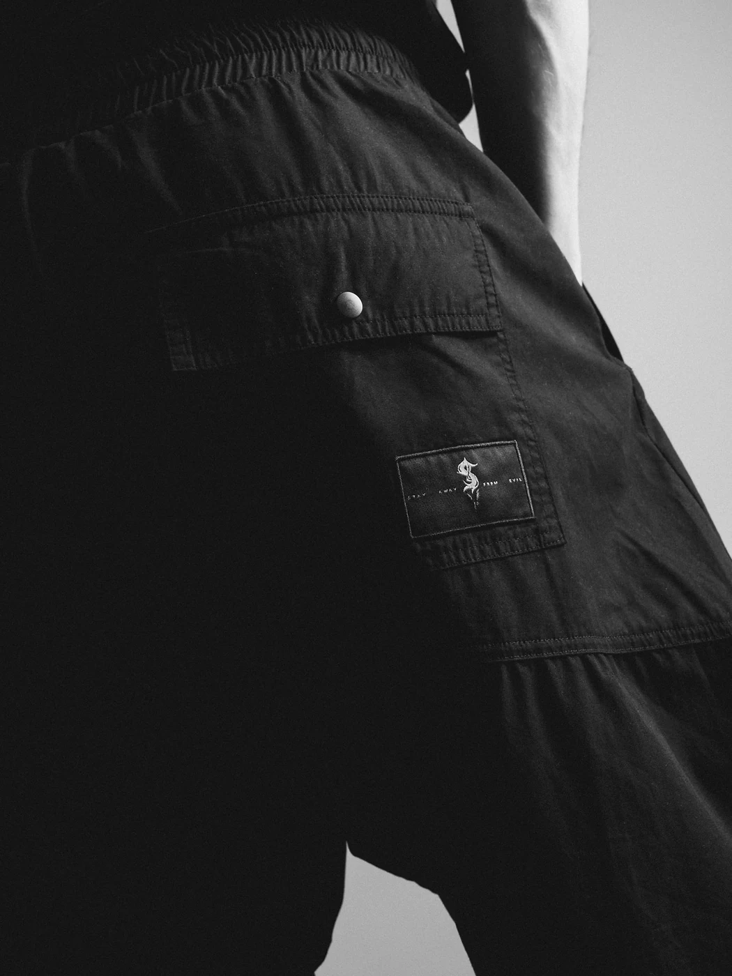 STAYS Essentials AW26 detail image 8